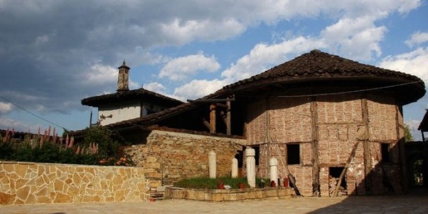 Kalkandelen'de Osmanlı eserleri