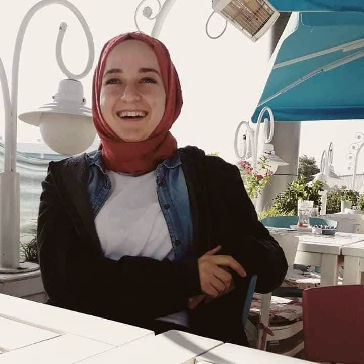 Kalp krizi geçiren 21 yaşındaki genç kız hayatını kaybetti 