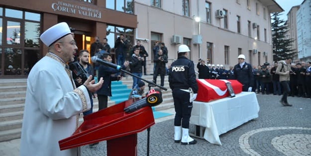 Vali yardımcısı toprağa verildi