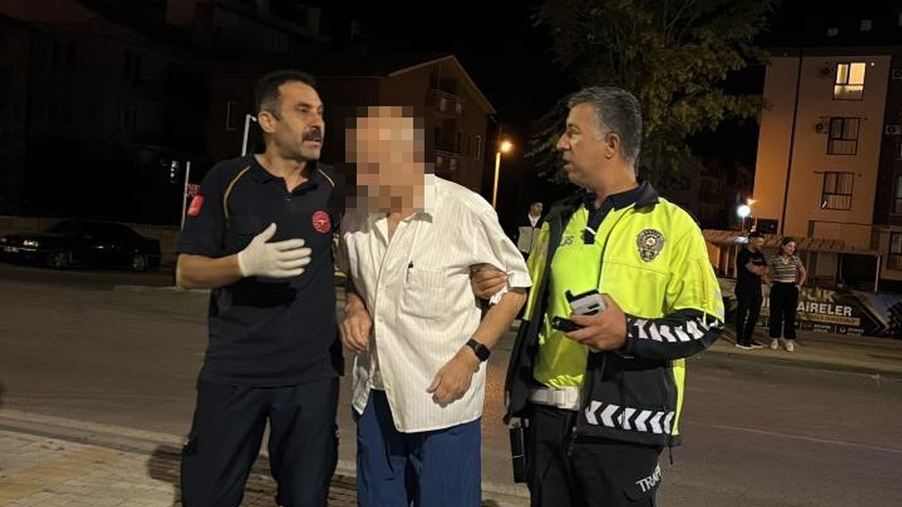 Kalp Krizi Geçiren Sürücüye Polis Memurlarından İlk Müdahale