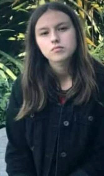 Kalp krizinden ölen 16 yaşındaki Merve toprağa verildi 