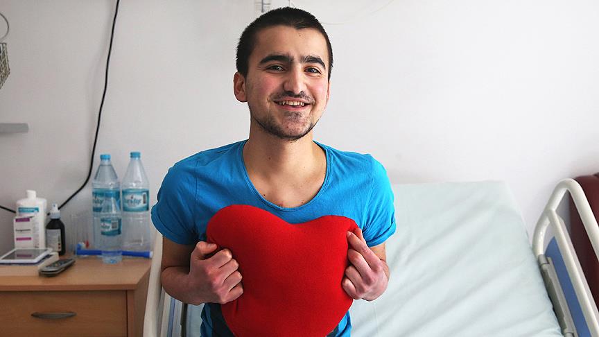 Kalp nakliyle 16 yaşında yeniden hayata tutundu