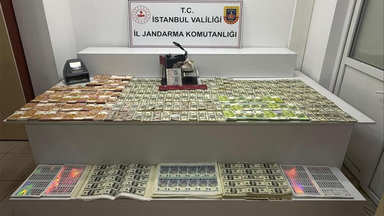 Kalpazanlara suçüstü: Milyonlarca sahte döviz ele geçirildi