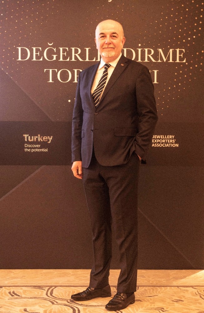 Kamar: “Yurt dışından 5 kg altın getirme hakkı, ihracata ve iç piyasaya katkı demek” 
