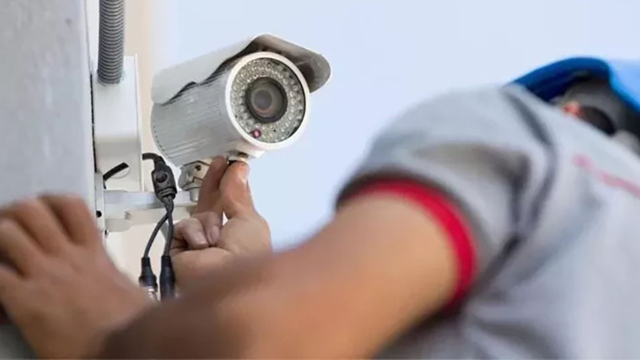 Kameralarda güvenlik açığı tespit edildi! İzleniyor olabilirsiniz...
