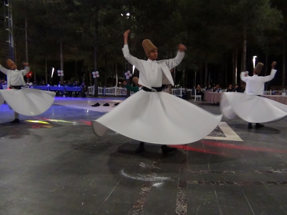 Kamor komplekste sema gösterisi 