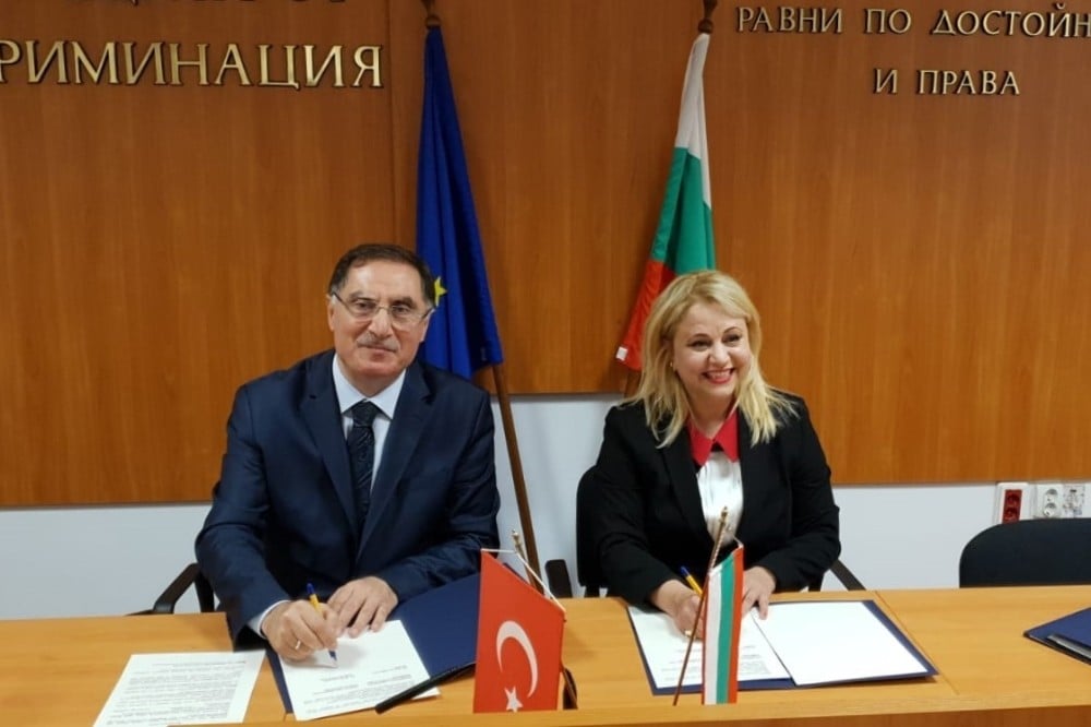 Kamu Denetçisi Şeref Malkoç: İnsan hakları ne kadar genişlerse barış ve huzur o kadar artacaktır. 