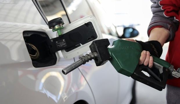 Kamuya akaryakıtta sabit indirim talep ettiler