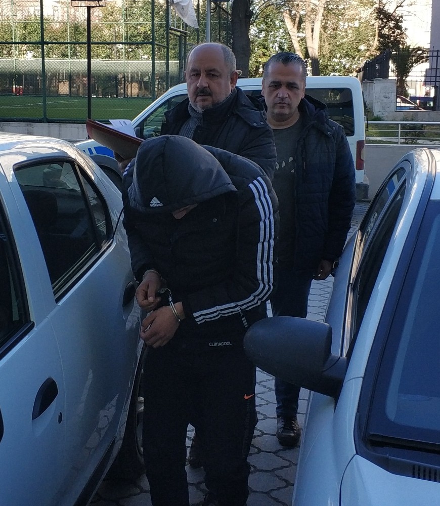 Kamyonet hırsızlığına gözaltı 