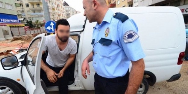 Kamyonete bırakılan not polisi alarma geçirdi
