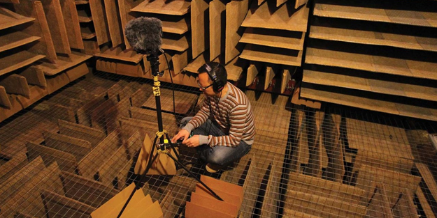 Kan akışınızı duyabileceğiniz kadar sessiz: Dünyanın en sessiz odasının ardındaki dâhiyane mühendislik!