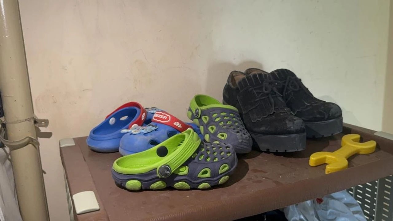 Kan donduran vahşet: Anne oğlunu öldürdü cesediyle 8 saat evde kaldı! Sağlık ekipleri tespit etti!