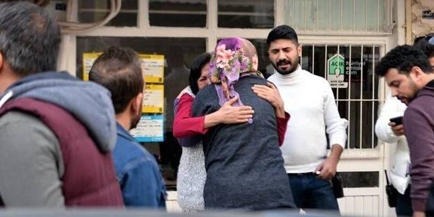 Kan donduran vahşet! Babasını gözünü kırpmadan katletti