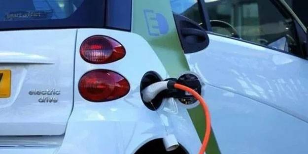 Kanada benzin ve dizel için son tarihi açıkladı