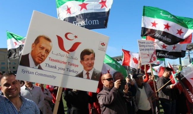 Kanada'da Araplardan 'Teşekkürler Türkiye Festivali'