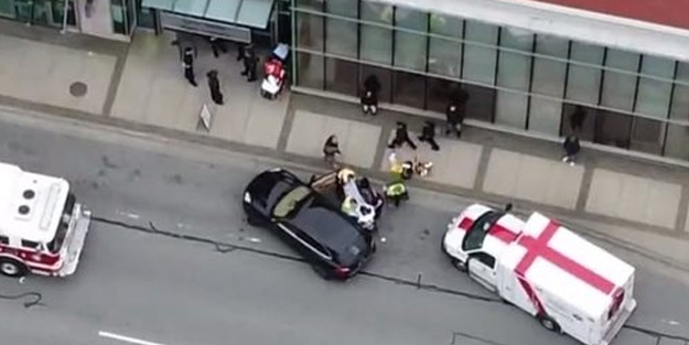 Kanada'da kanlı saldırı