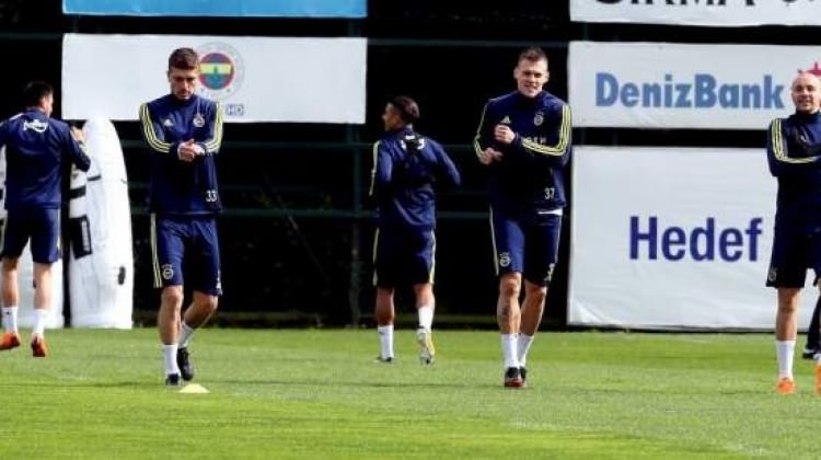 Kanarya'da derbi hazırlıkları sürüyor