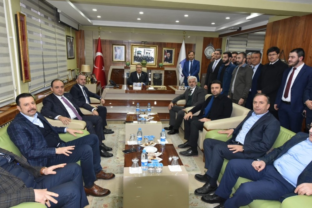 Kandemir, Başkan Çerçi ve ekibini kutladı 