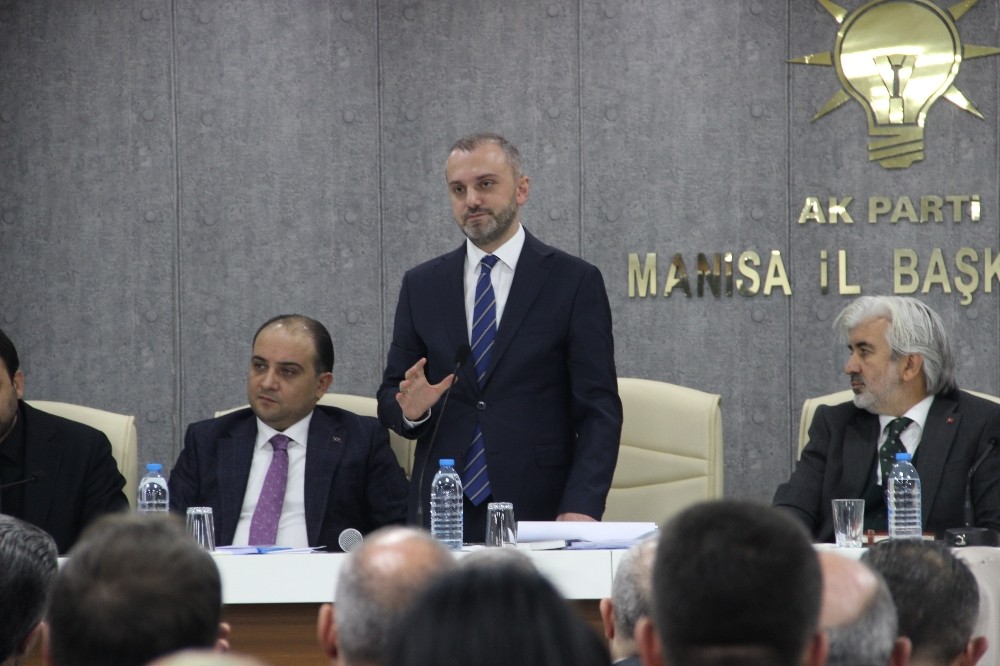 Kandemir: “Demirtaş’ın yazdığı tiyatroyu Allah’a hamdolsun bu millet birliği beraberliğiyle bozdu” 