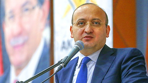 Kandil Apo’ya ayak diriyor