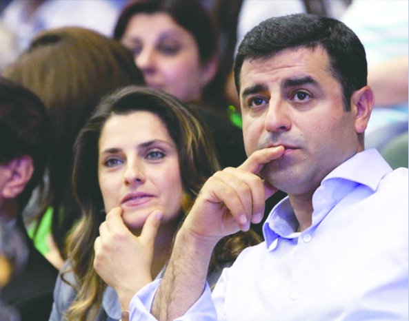 Kandil baronları ‘Demirtaş’lara diz çöktürdü