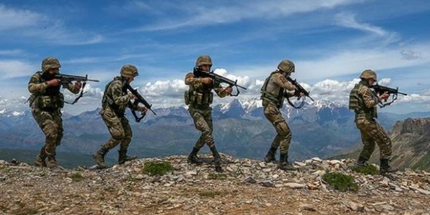 Kandil kıskaca alındı
