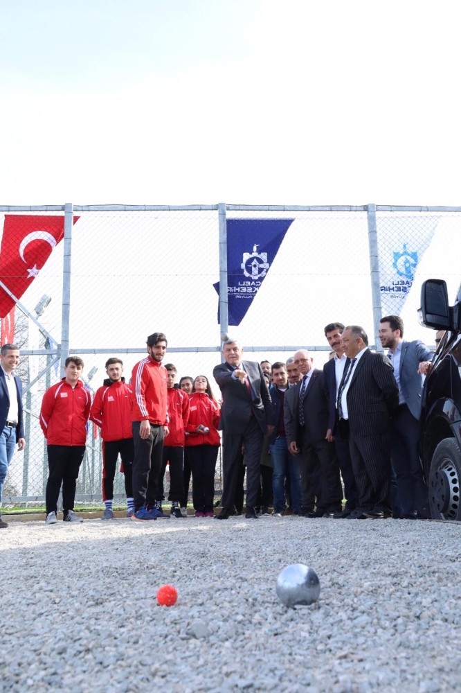 Kandıra köyleri sahalara kavuştu 