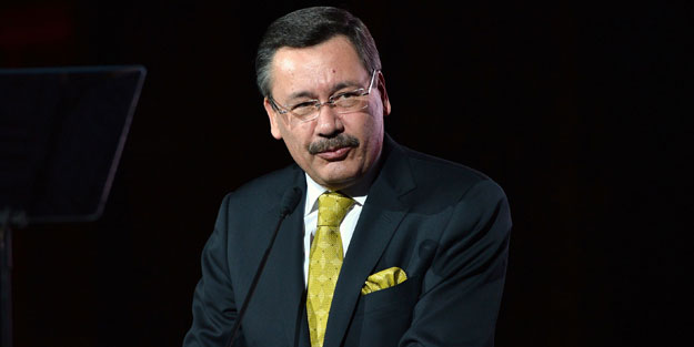 “Kanıma, imanıma dokunuyor!” diyen Melih Gökçek: Size dokunmuyor mu arkadaş!