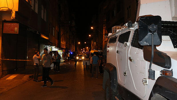 Kanlı hesaplaşma... Diyarbakır'da ortalık savaş alanına döndü