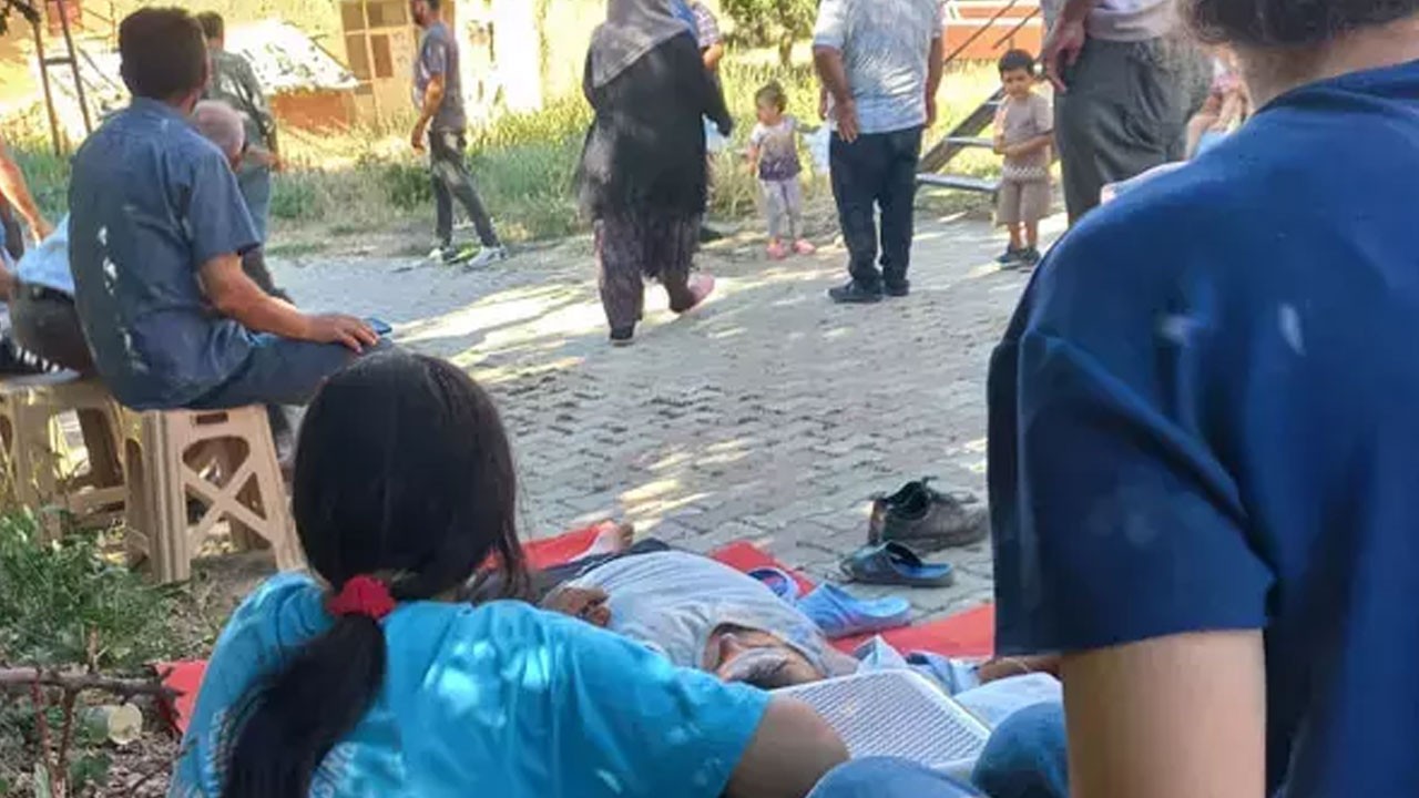 Kanlı pusu! Anne öldü, oğlu ölü taklidi yaprak kurtuldu