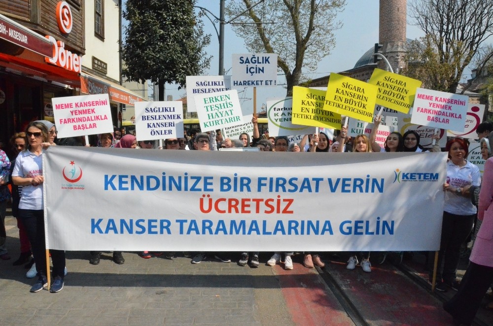 Kansere dikkat çekmek için yürüdüler 