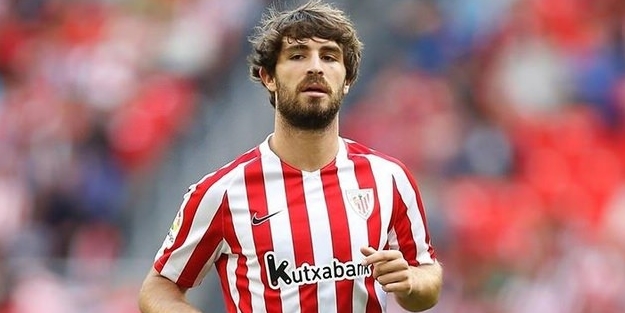 Kanseri yenip futbola geri döndüler!