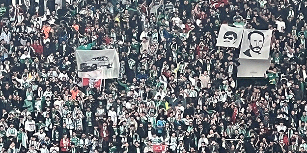 Kaostan besleniyorlar! Tribünleri provoke eden Zafer Partisi'nden 'Beyaz Toros' paylaşımı