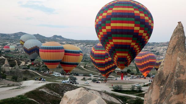 Kapadokya'da balon turları iptal oldu