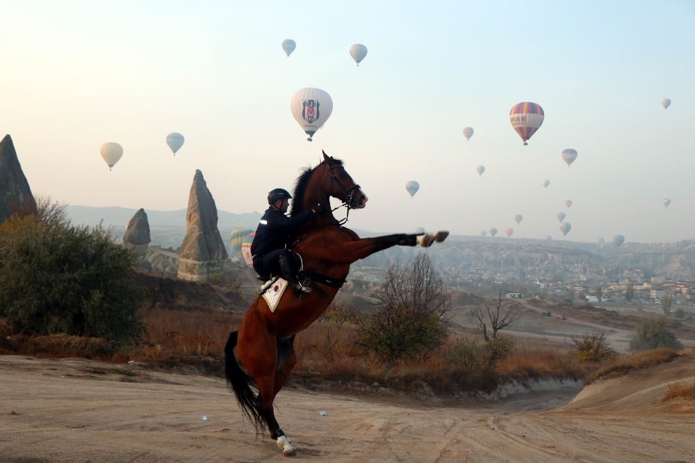 Kapadokya’da sıcak hava balon turları 1 Temmuz’a kadar ertelendi 