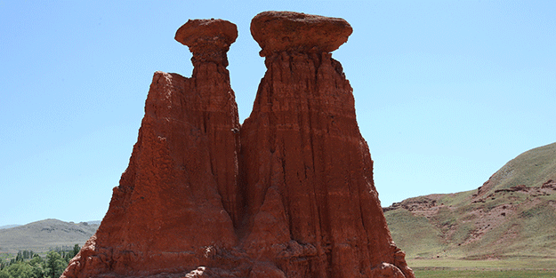 Kapadokya'ya Türkiye'de rakip! Kırmızı periler diyarı