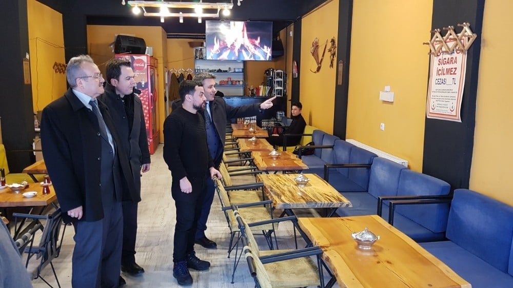 Kapalı alanda sigara içene 187 lira, iş yerine de 12 bin 938 lira ceza uygulanacak 