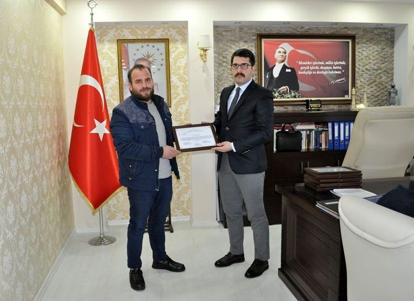 Kapalı alanlarda sigara yasağına uyan işletme sahiplerine teşekkür belgesi 