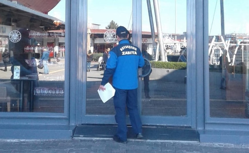 Kapalı olması gereken iş yerleri sürekli kontrol ediliyor 