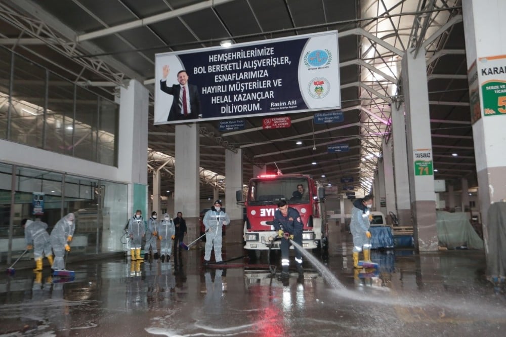 Kapalı pazar yeri yeniden açılıyor 