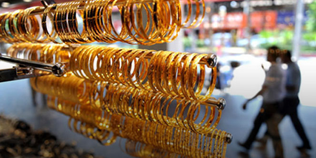 Kapalıçarşı'da skandal! Baskını duyup kilolarca altını devletten kaçırdılar