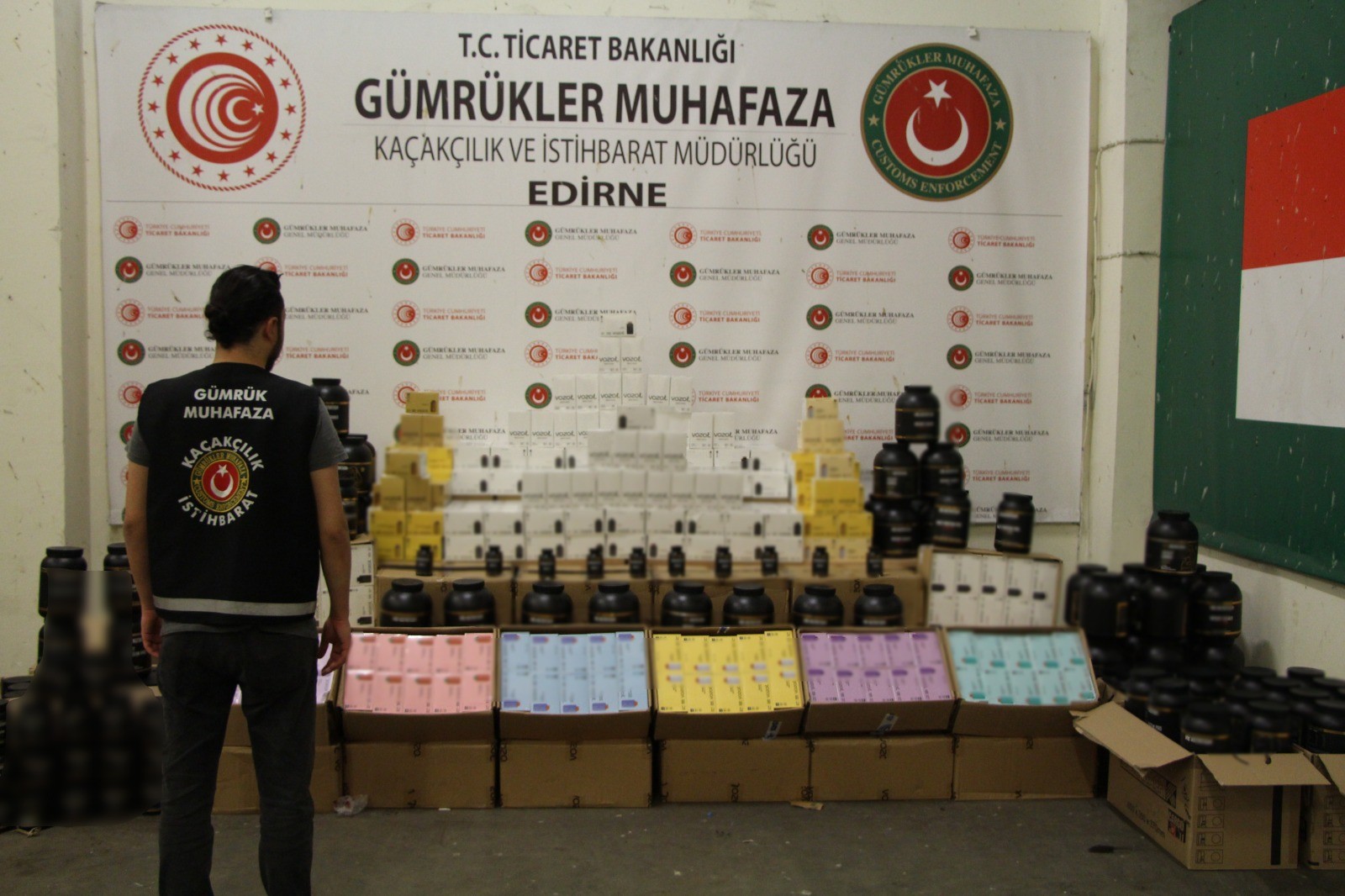 Kapıkule’de tam 15 bin 400 adet elektronik sigara ele geçirildi!