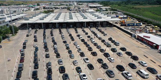 Kapıkule'de tüm zamanların rekoru kırıldı