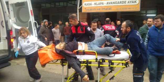 Kapıyı kırıp eve giren kişinin silahlı saldırısında öldü