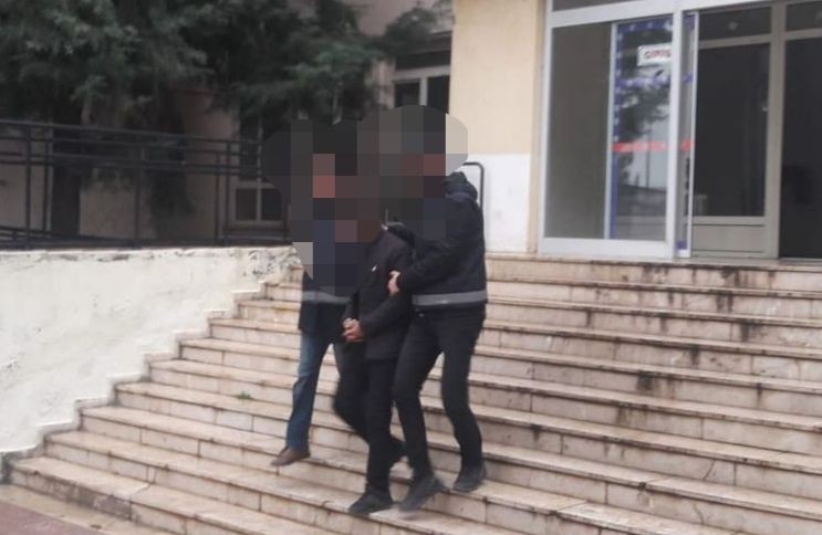 Kapkaç yaptı tutuklandı 
