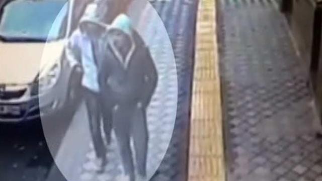 Kapkaççıyı bilekliği yakalattı