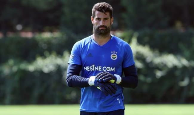 Kaptan Demirel'den takıma ayar