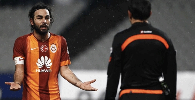 Kaptan Selçuk İnan verilen cezaya tepki gösterdi