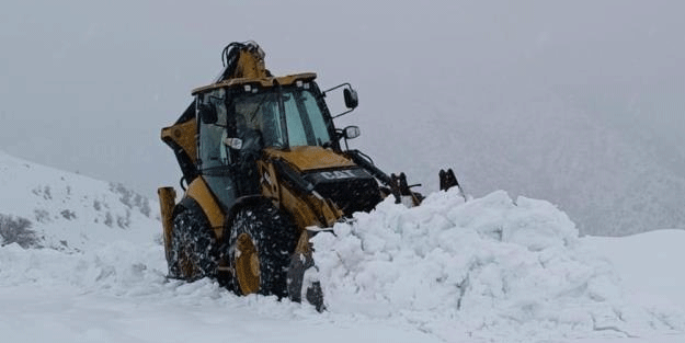 Kar 2 metreye ulaştı!