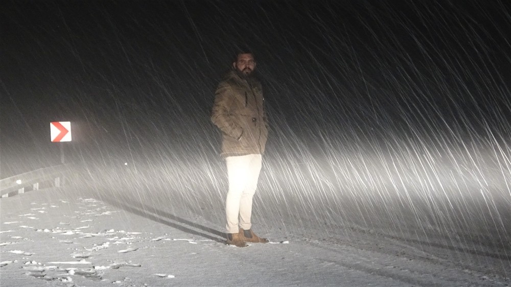 Kar Bursa şehir merkezine yine uğramadı 